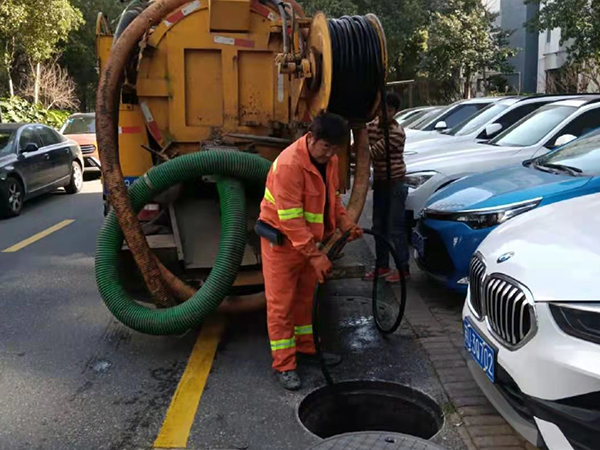 刚察排污管道清淤